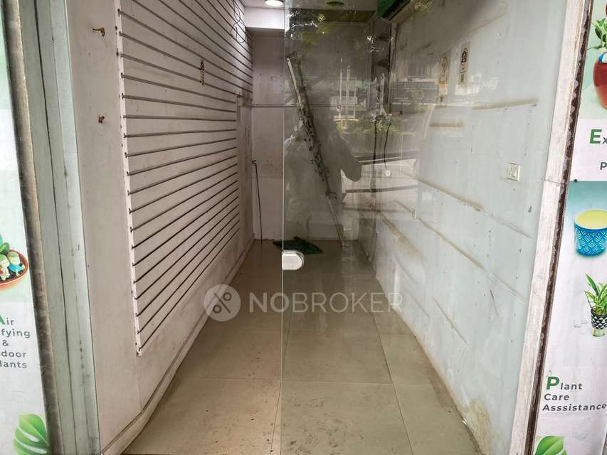 Shop in Parel East, Mumbai for Rent 