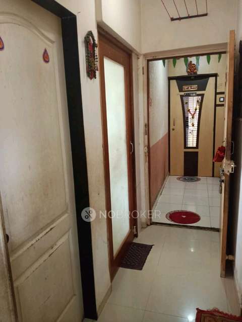 1 BHK Flat In Om Siddhi Apartment For Sale  In Kandivali West
