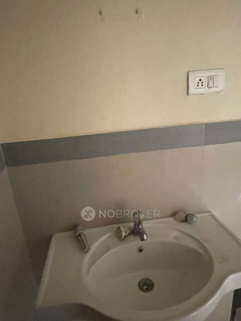 2 BHK Flat In Central Park Residences for Rent  In Moshi
