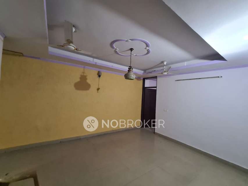 2 BHK Flat For Sale  In Begumpur