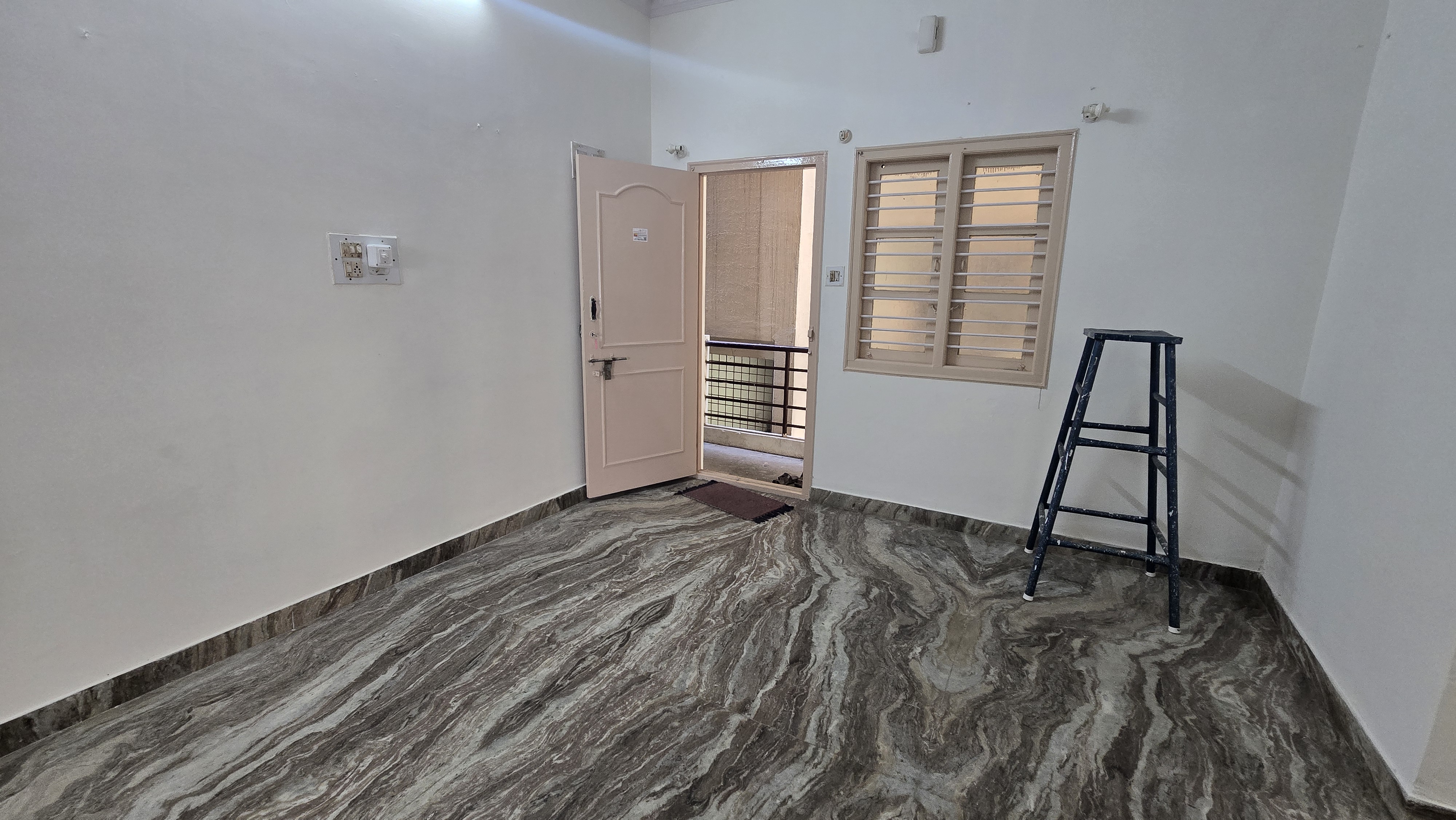 Sri Nilaya Apartments