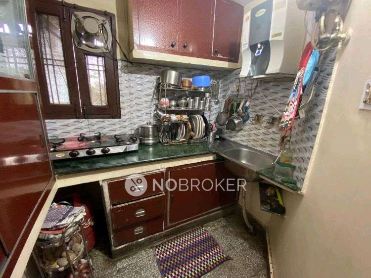 2 BHK Flat In Housing Board Colony For Sale  In Sector 21d