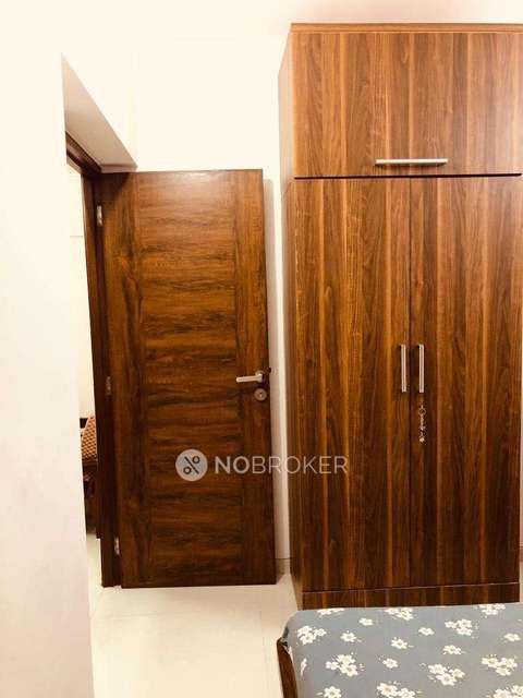 2 BHK Flat In Growmore Bliss Tower For Sale  In Malad West