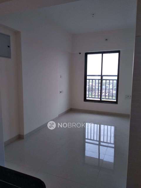 2 BHK Flat In Growmore Bliss Tower For Sale  In Malad West