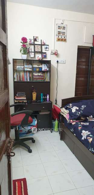 2 BHK Flat In Krishna Colony For Sale  In Anna Nagar East
