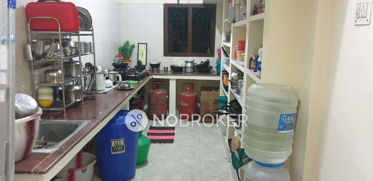 2 BHK Flat In Krishna Colony For Sale  In Anna Nagar East