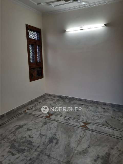 2 BHK House for Rent  In  Sector 40