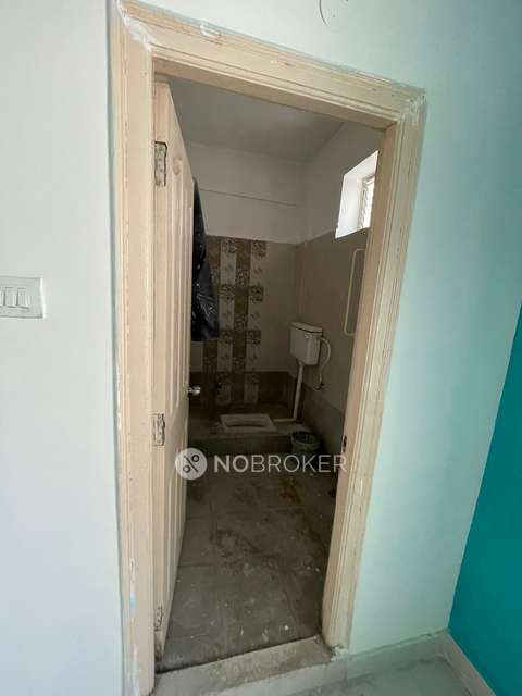 2 BHK Flat In Namika Apartment For Sale  In Patancheruvu