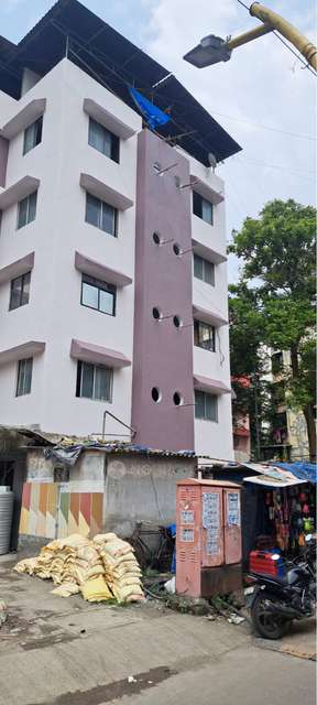 2 BHK Flat In Tukaram Park Co-op Housing Society For Sale  In  Thane West