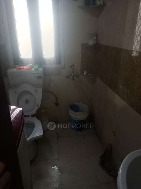 2 BHK Flat In Adarsh Apartment For Sale  In Neb Sarai, Sainik Farm