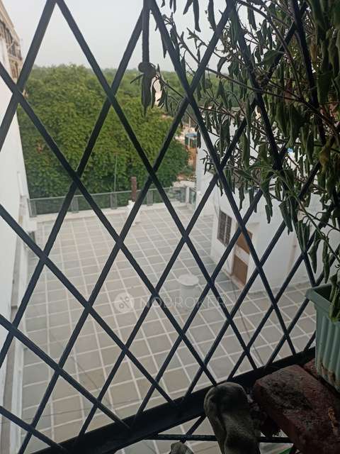 2 BHK Flat In Adarsh Apartment For Sale  In Neb Sarai, Sainik Farm