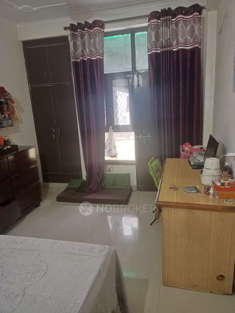 2 BHK Flat In Adarsh Apartment For Sale  In Neb Sarai, Sainik Farm