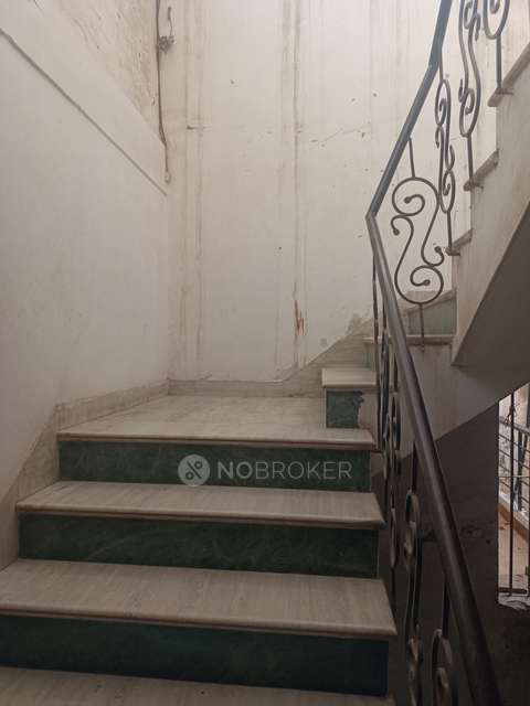 2 BHK Flat In Adarsh Apartment For Sale  In Neb Sarai, Sainik Farm