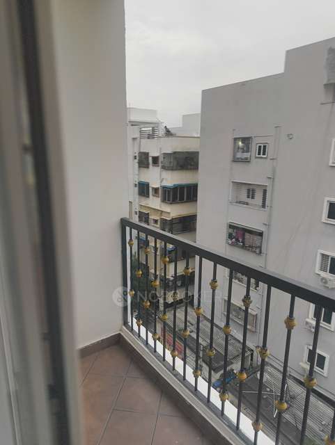 2 BHK Flat In Castello  For Sale  In  Kondapur