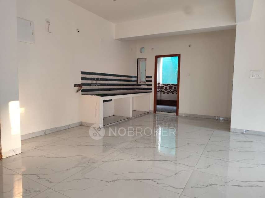 2 BHK Flat In Castello  For Sale  In  Kondapur