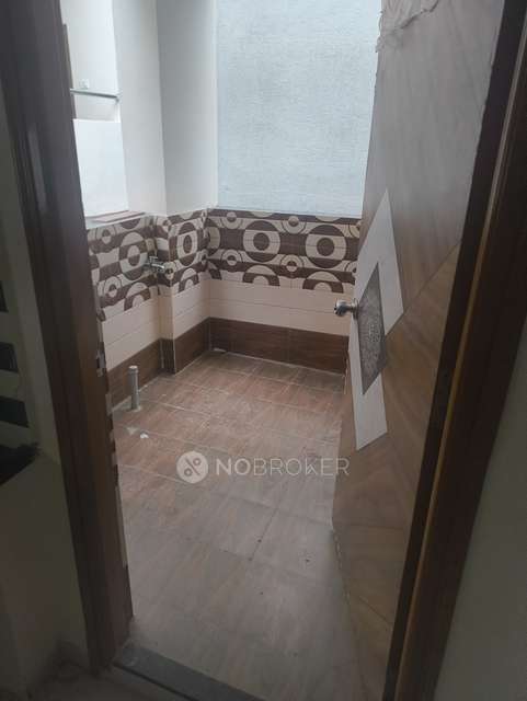 2 BHK Flat In Castello  For Sale  In  Kondapur