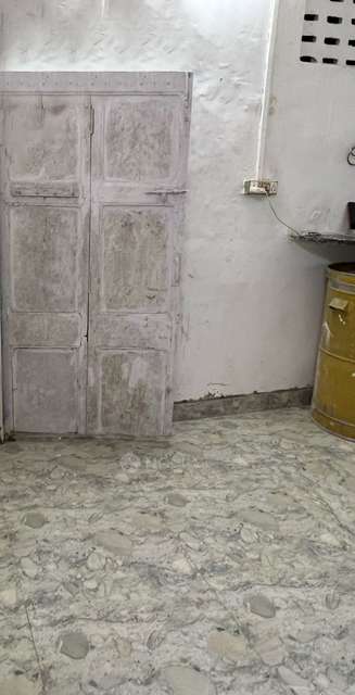 1 RK House for Rent  In Ghatkopar West