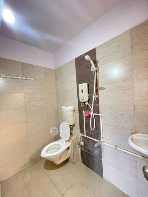 1 BHK Flat In Raunak Heights  For Sale  In Thane West