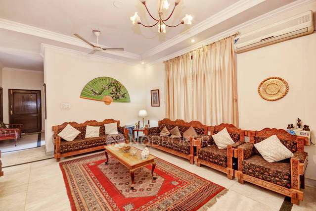 3 BHK Flat For Sale  In Naraina