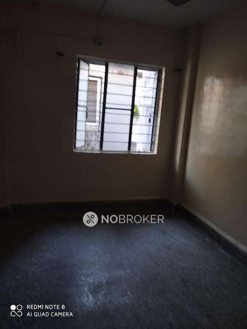 1 BHK Flat In Dhanraj Apartment For Sale  In  Guruwar Peth