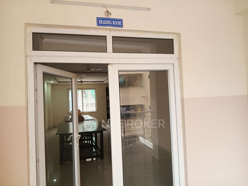 3 BHK Flat In Prime Legend For Sale  In Kondapur