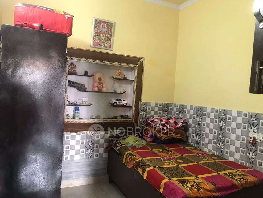 1 RK House for Rent  In Shri Mohan Garden