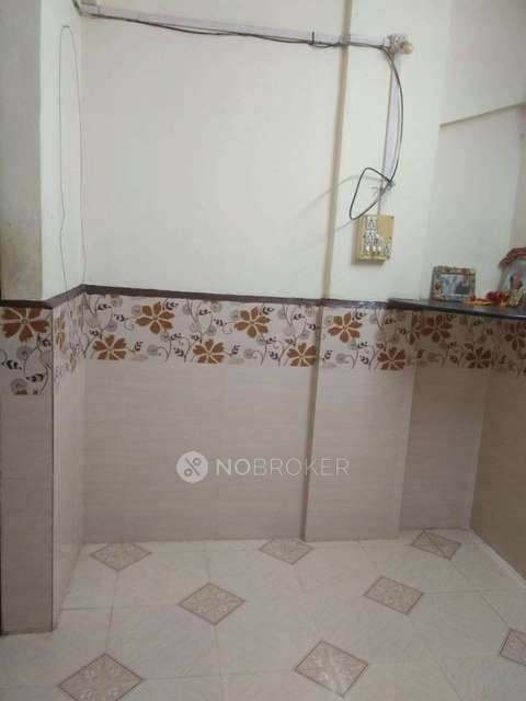 1 RK Flat In Kulswami Niwas For Sale  In Thane