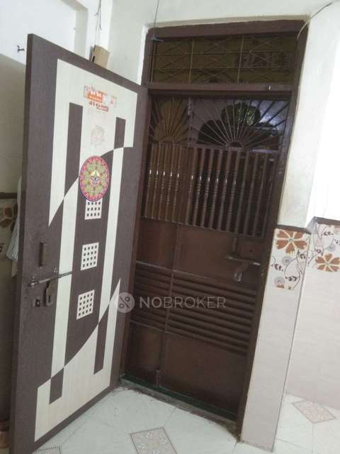 1 RK Flat In Kulswami Niwas For Sale  In Thane