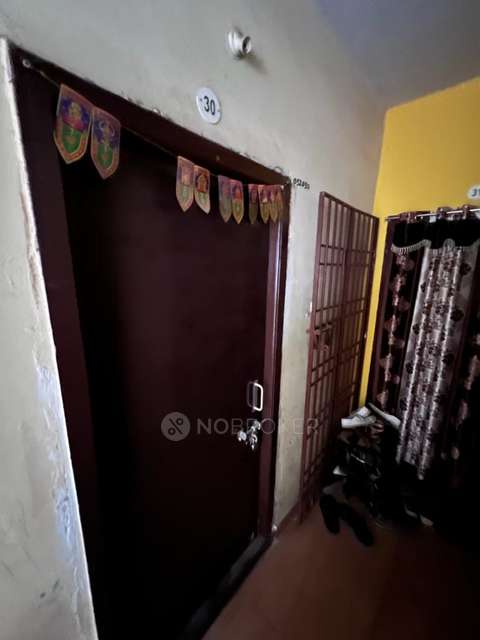 1 BHK Flat In Thiruvalluvar Apartments For Sale  In Ayappakkam