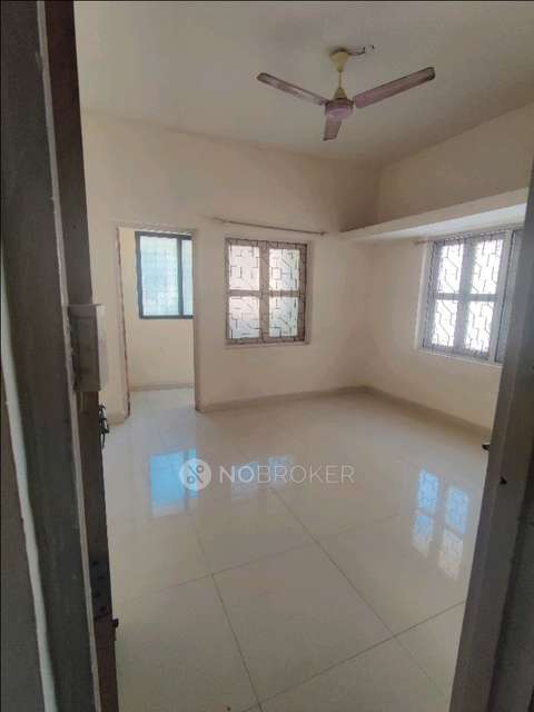 2 BHK Flat In Priya Heights Co-op Housing Society for Rent  In Yerawada