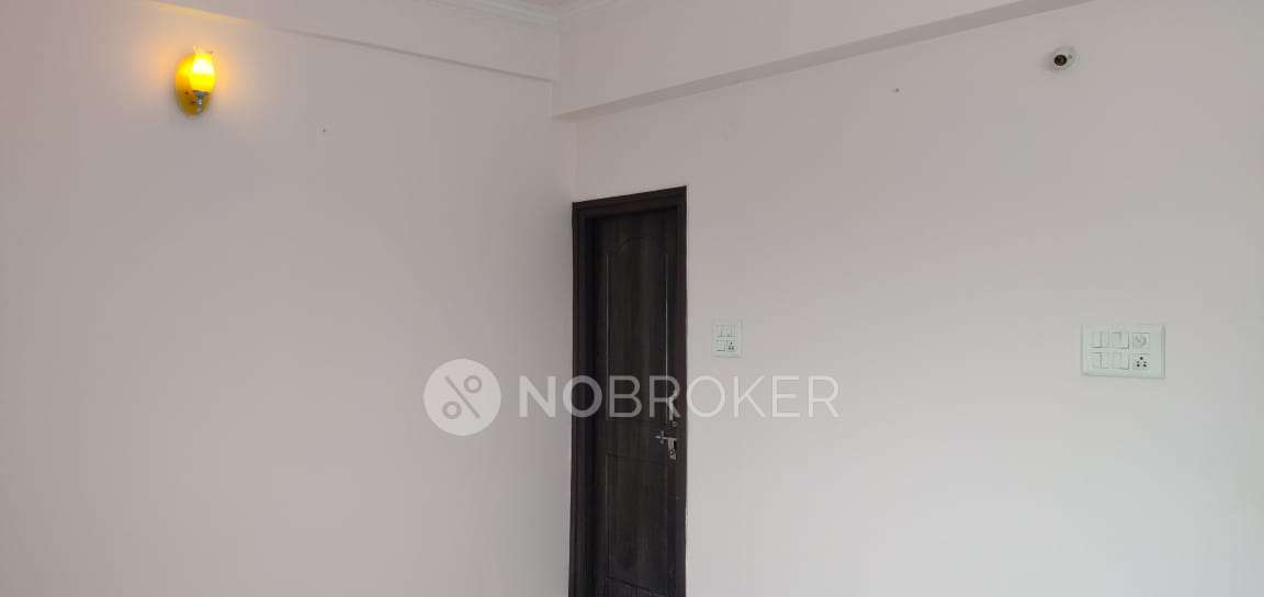 2 BHK Flat In Elite Residency Budwel, Budwel for Rent  In Mantra Mall, Attapur
