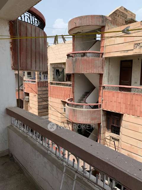 3 BHK Flat In Pragatisheel Apartment For Sale  In Rohini