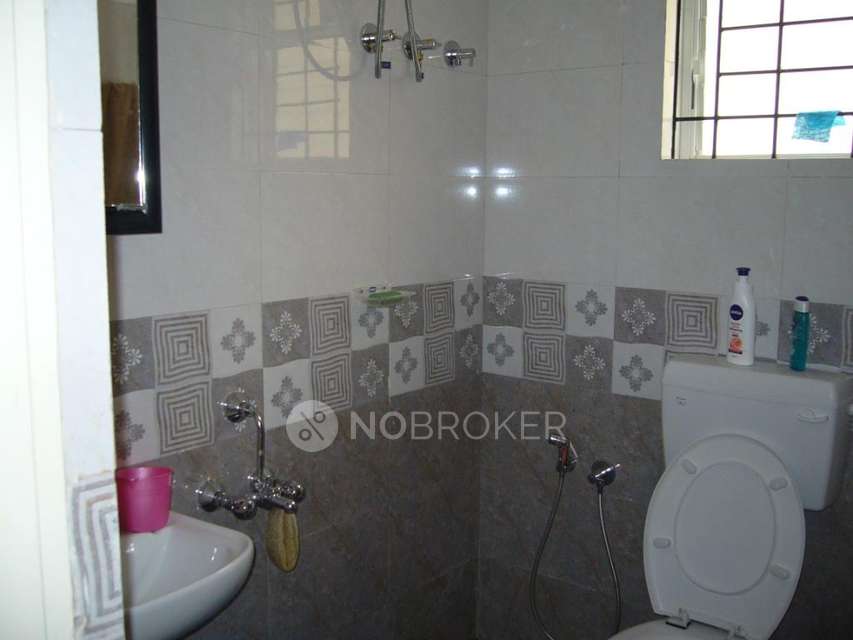 2 BHK Flat In Soorya Signature For Sale  In Devinagar