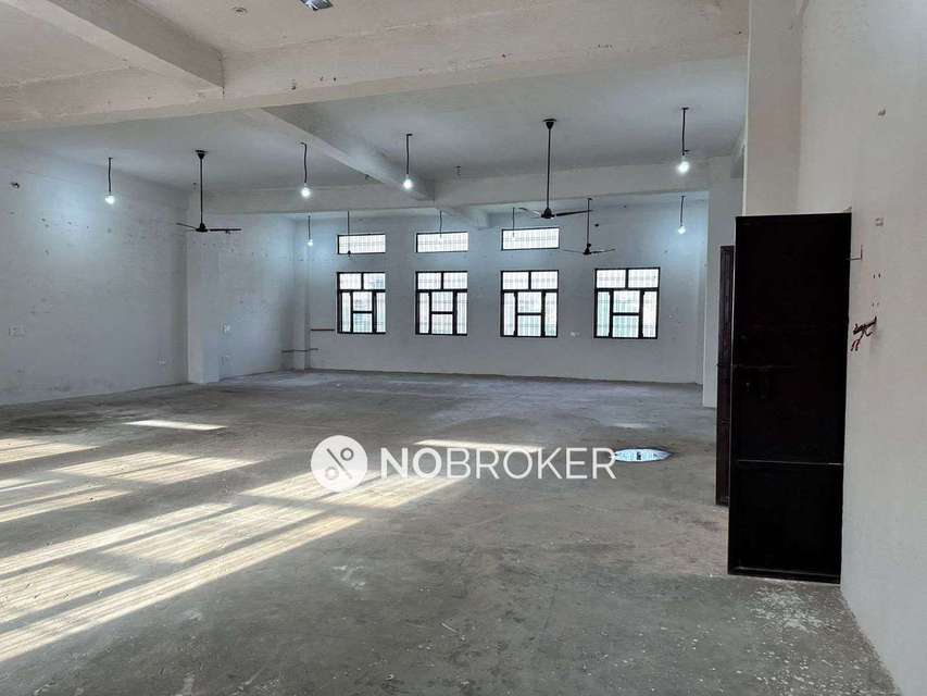 Industrial Building in Sector 68, Faridabad for Rent 