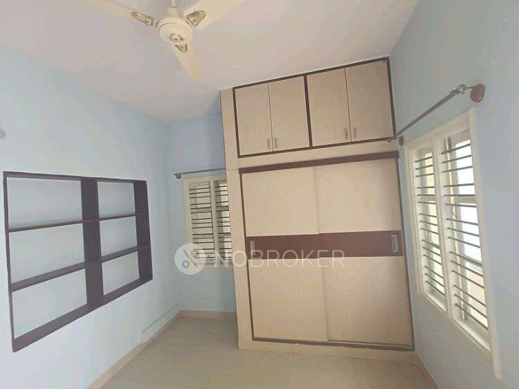 4+ BHK Flat In Sb For Sale  In Nagavara