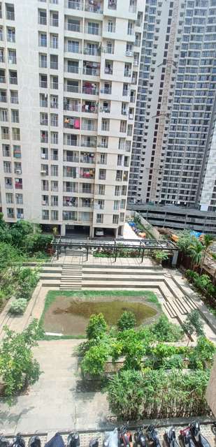2 BHK Flat In Aarambh Puraniks Aarambh For Sale  In Thane West