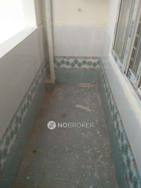 2 BHK Flat In Jashnavi Residency  For Sale  In Kukatpally