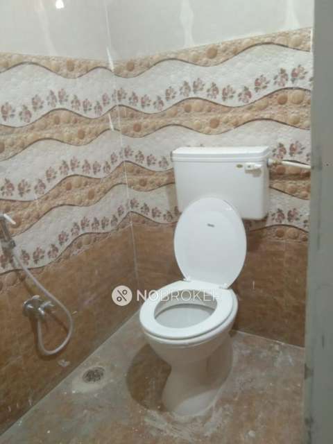 2 BHK Flat In Jashnavi Residency  For Sale  In Kukatpally