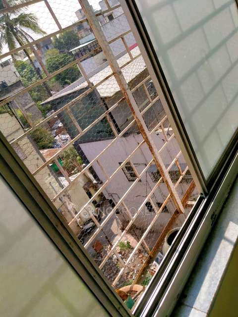 2 BHK Flat In Pratibha Shree Apartment For Sale  In Shukrawar Peth