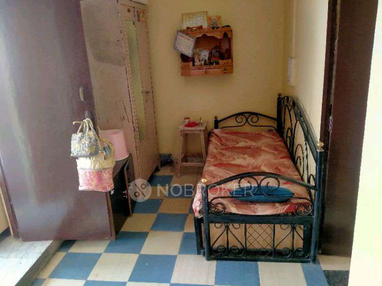 2 BHK Flat In Pratibha Shree Apartment For Sale  In Shukrawar Peth