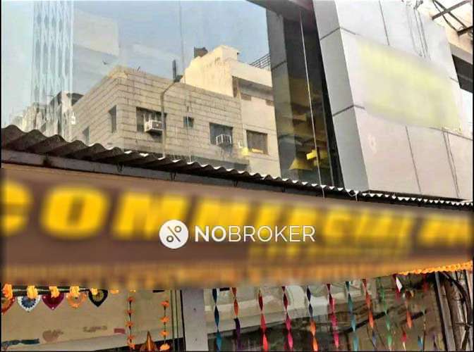 Shop in Daryaganj, Delhi for sale 