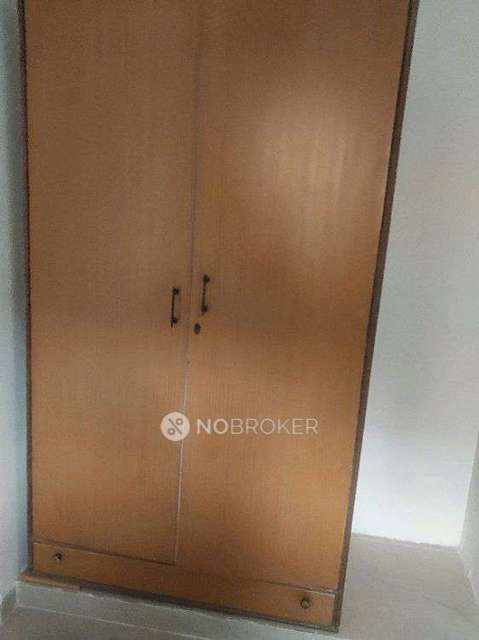 1 BHK Flat In Hari Anandh  for Rent  In Janakpuri