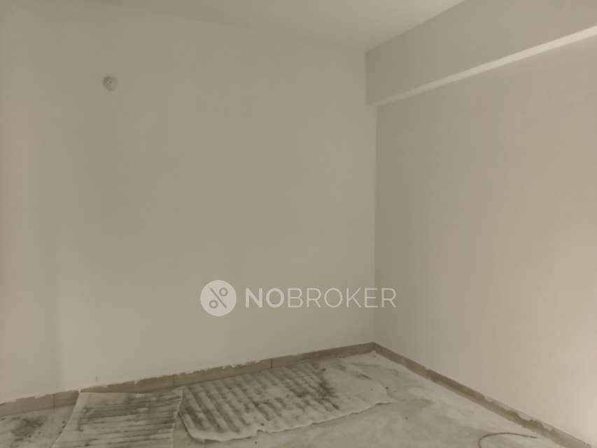 2 BHK Flat In Praneeth Kkrs Pranav Jaitra, Hydernagar For Sale  In Hydernagar