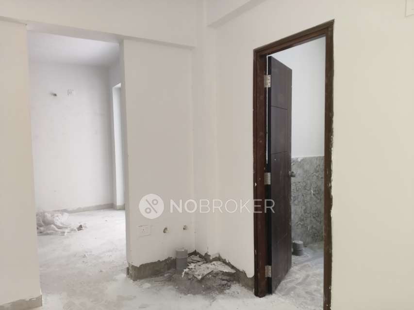 2 BHK Flat In Praneeth Kkrs Pranav Jaitra, Hydernagar For Sale  In Hydernagar