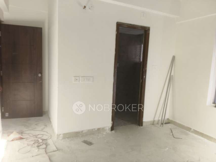 2 BHK Flat In Praneeth Kkrs Pranav Jaitra, Hydernagar For Sale  In Hydernagar