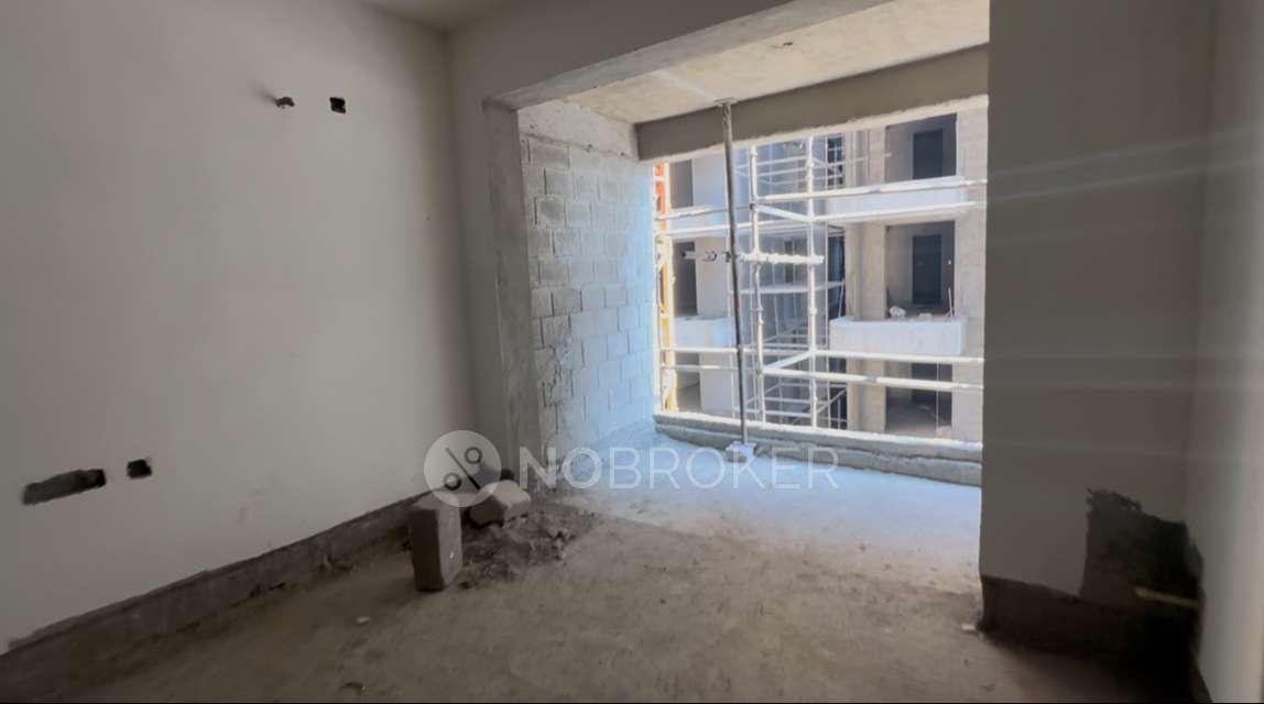 2 BHK Flat In Praneeth Kkrs Pranav Jaitra, Hydernagar For Sale  In Hydernagar