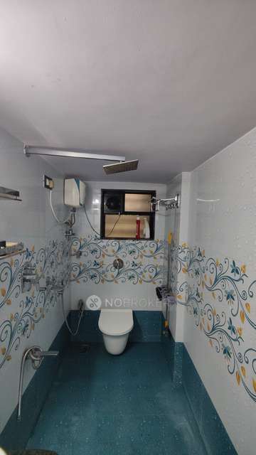 2 BHK Flat In Aster Society  For Sale  In Old Air India Staff Colony, Santacruz East