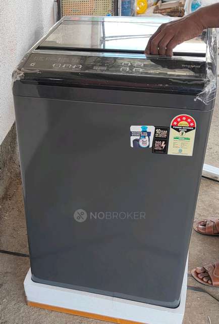 PG for Girls in Shri Pavasha Ganpati Devsthan