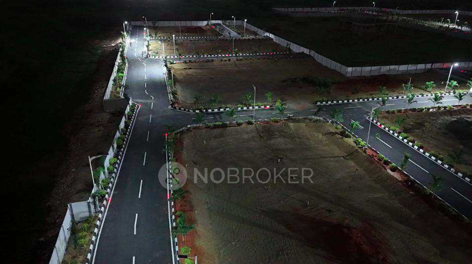 Plot For Sale  In G Square Meadows In Perumbakkam