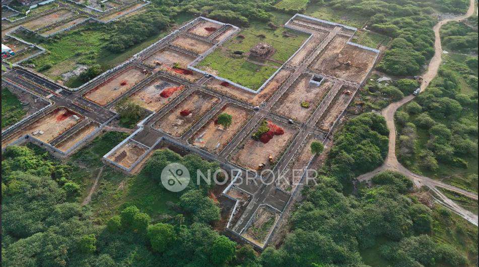 Plot For Sale  In G Square Meadows In Perumbakkam